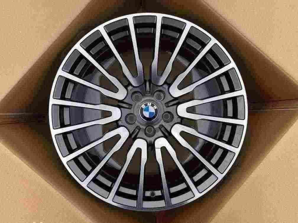 1220-FORGED alloy wheel