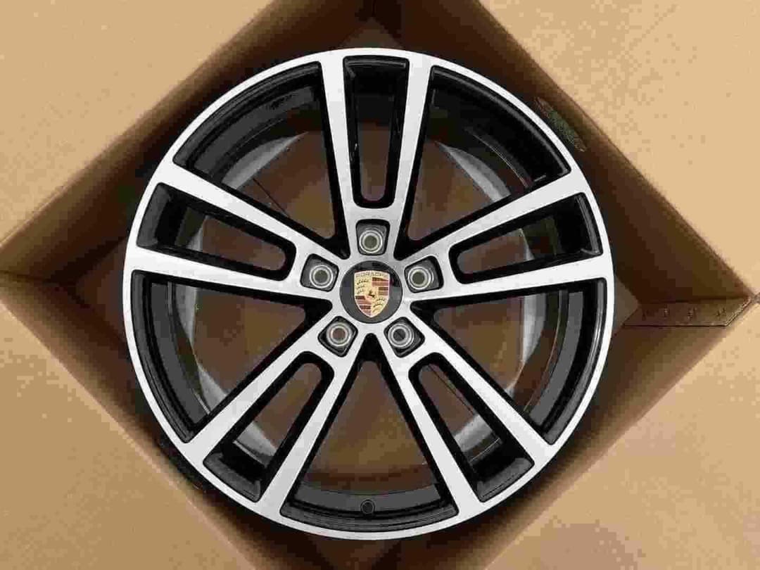 1521-FORGED angle view