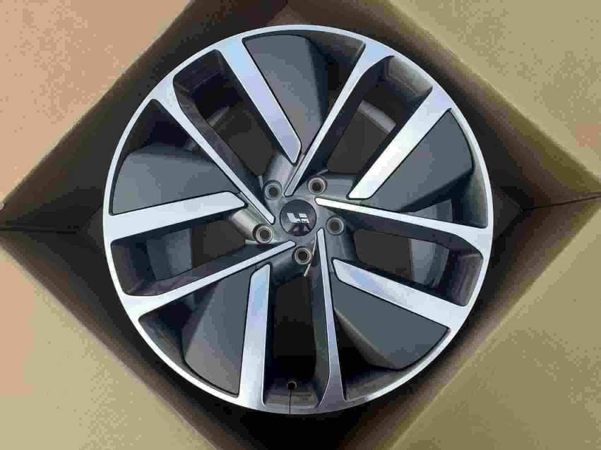 1967-FORGED alloy wheel
