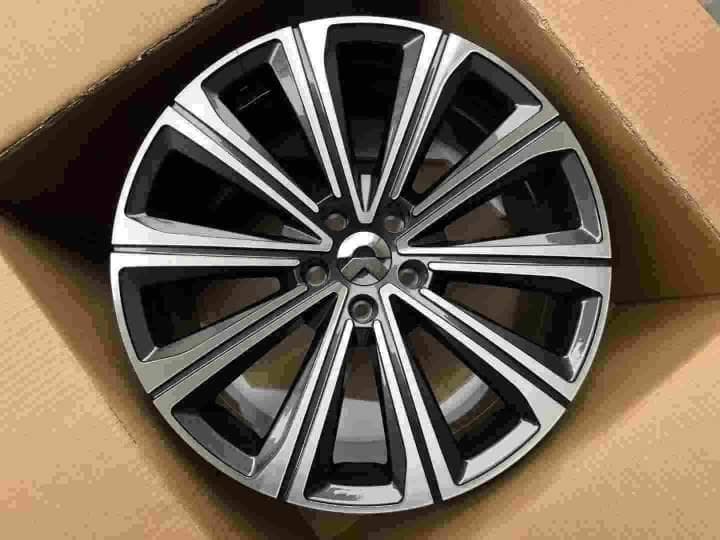 1969-FORGED alloy wheel