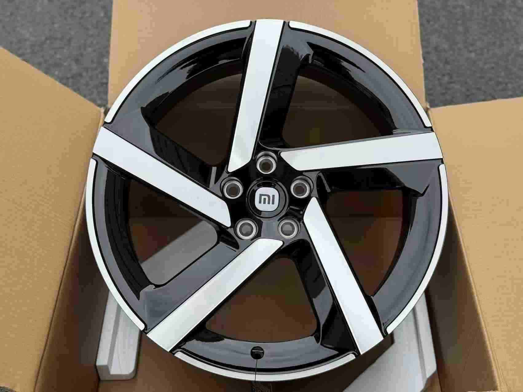 1984-FORGED alloy wheel