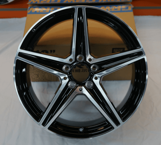 X43-FLOW-FORMED alloy wheel