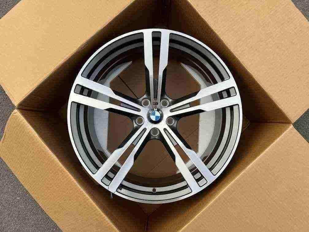 1205-FORGED alloy wheel