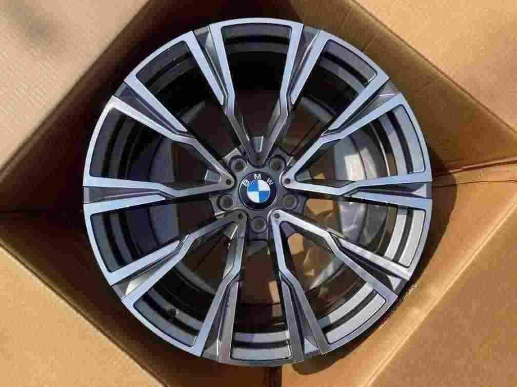 1226-FORGED angle view