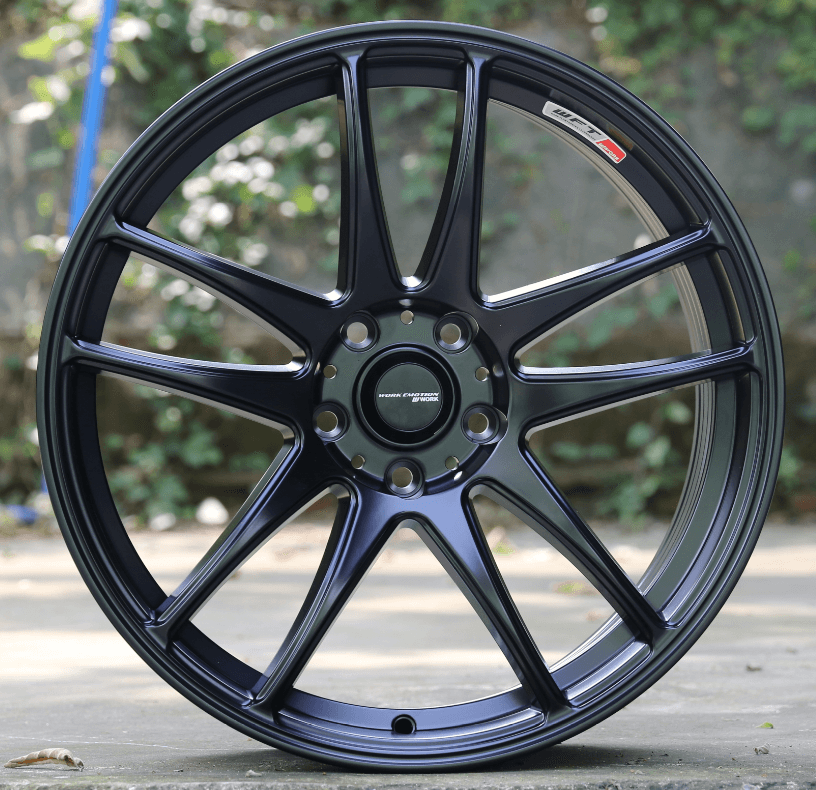 505-FLOW-FORMED alloy wheel