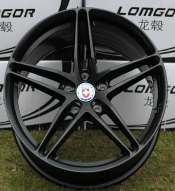 528-FLOW-FORMED alloy wheel