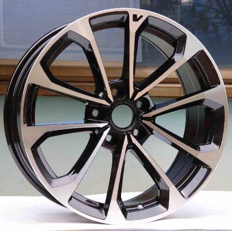 8096-CAST alloy wheel
