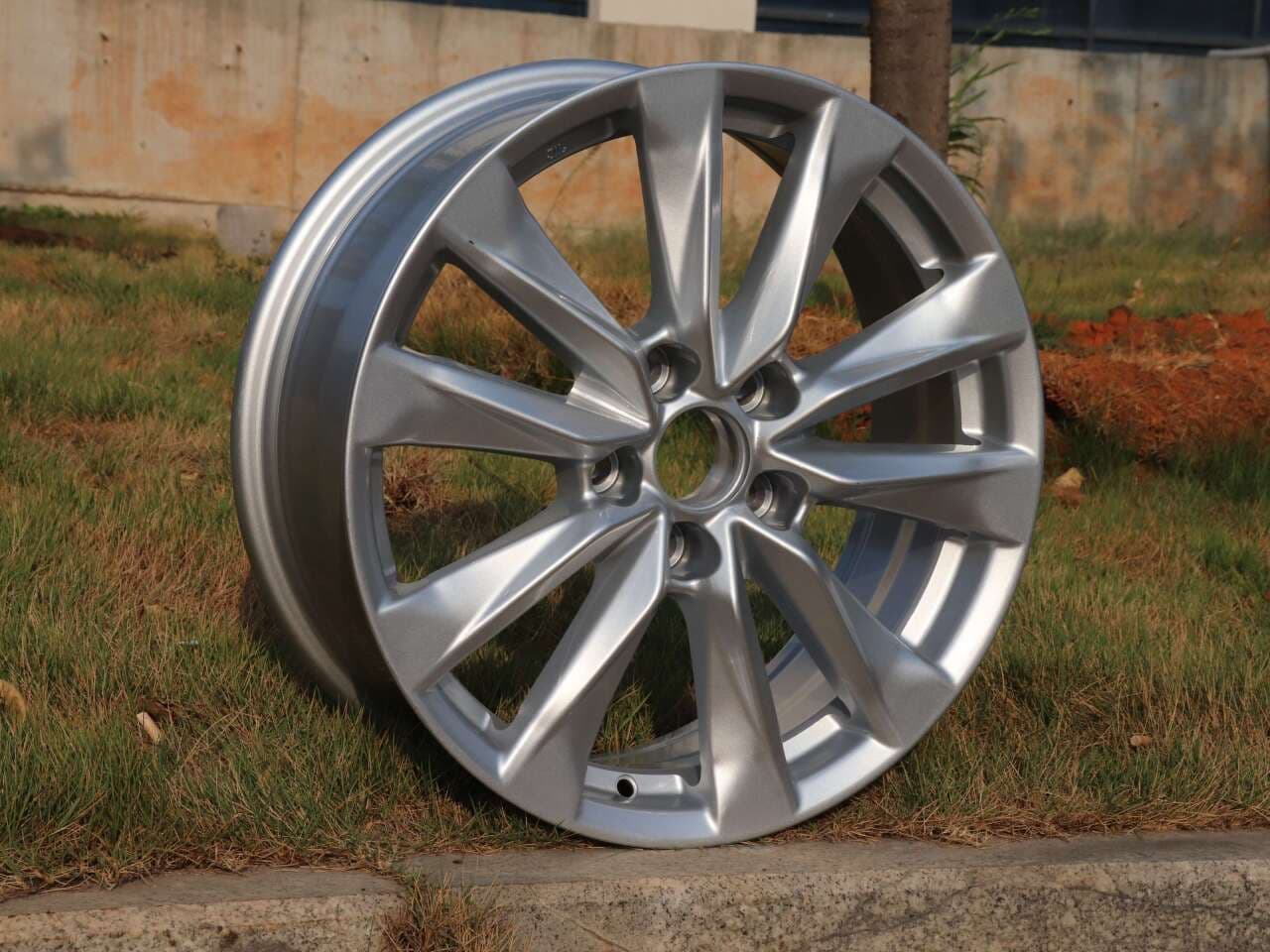 FBX365-7-CAST alloy wheel