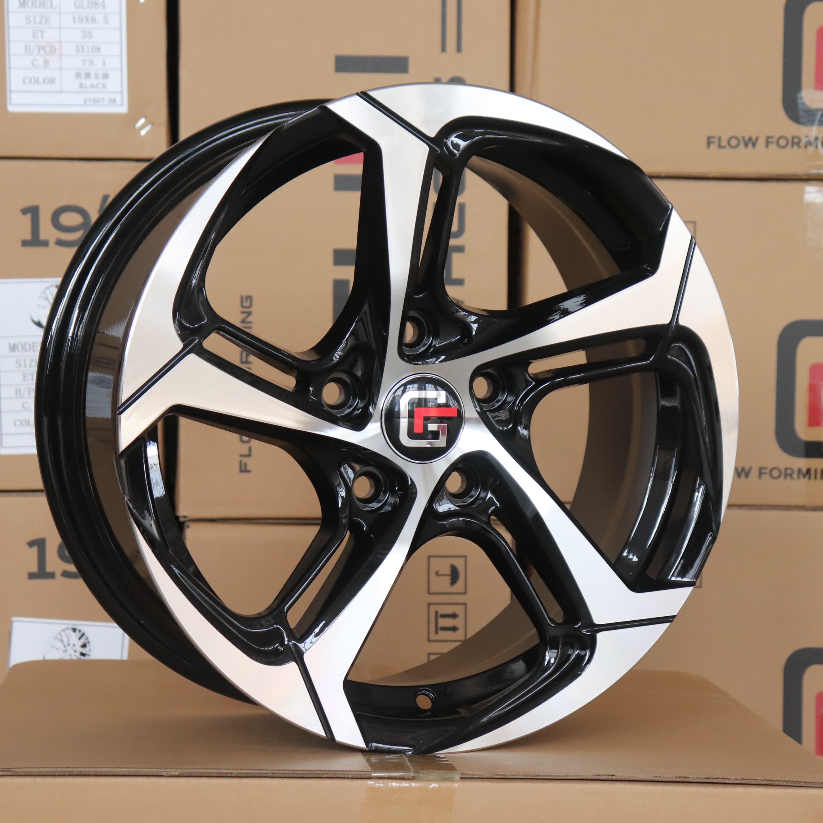 GL002-FLOW-FORMED alloy wheel