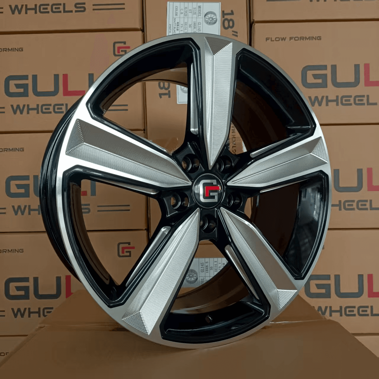 GL057-FLOW-FORMED alloy wheel