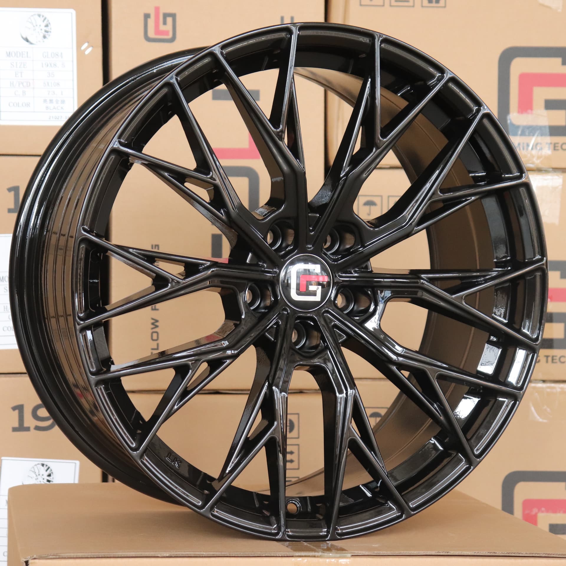 GL084-FLOW-FORMED alloy wheel