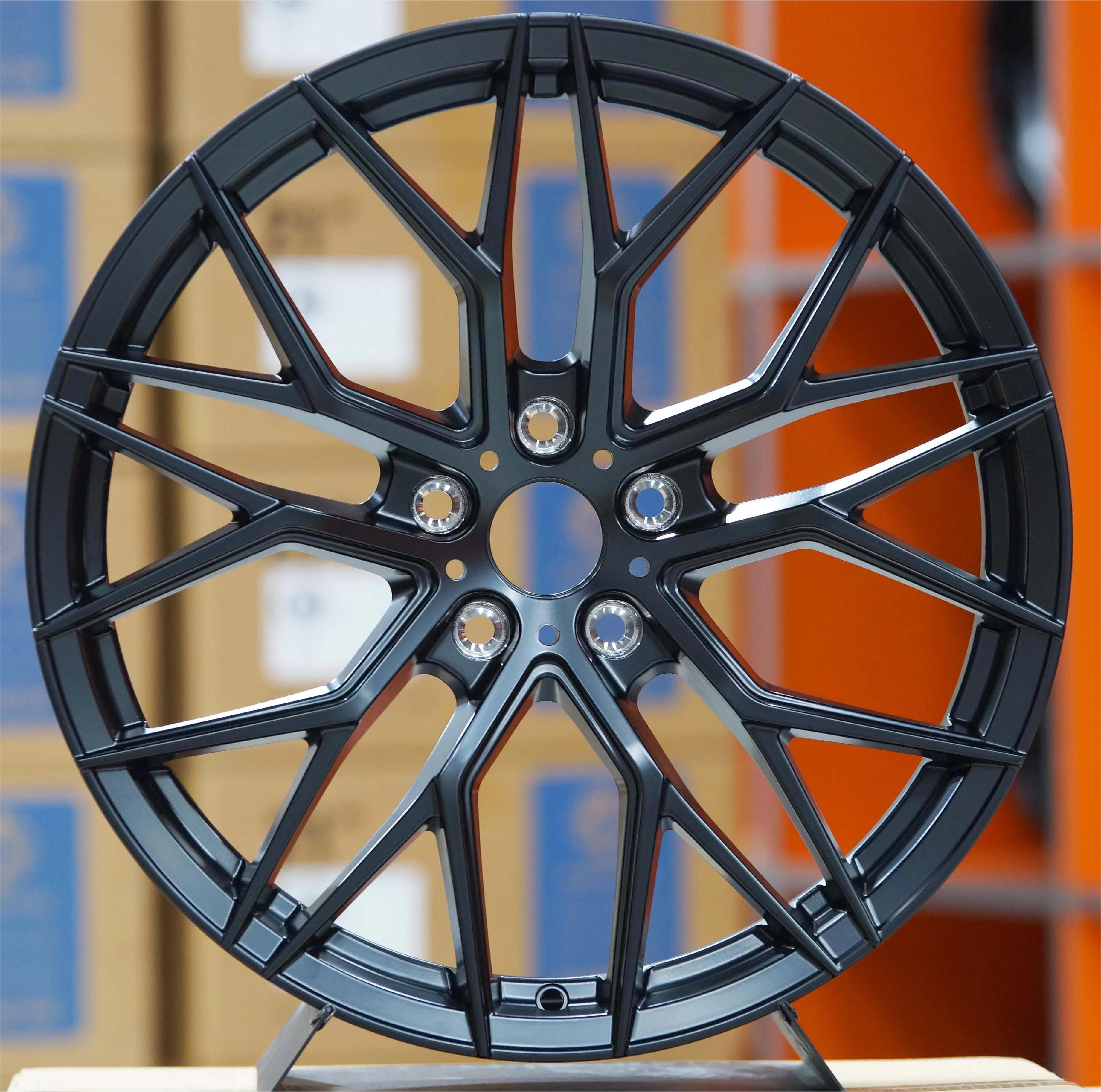 X17-FLOW-FORMED alloy wheel