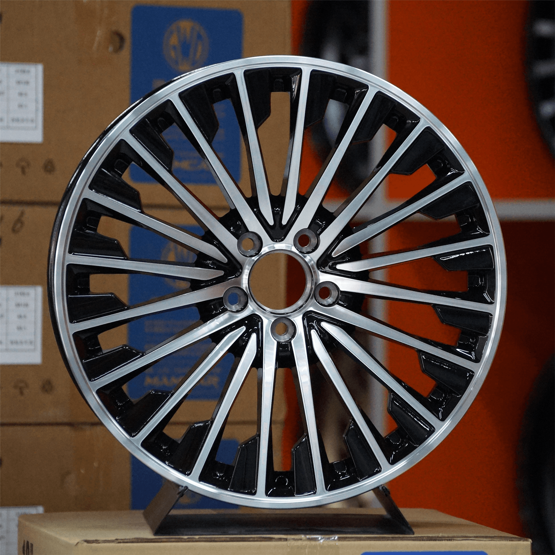 X51-FLOW-FORMED alloy wheel
