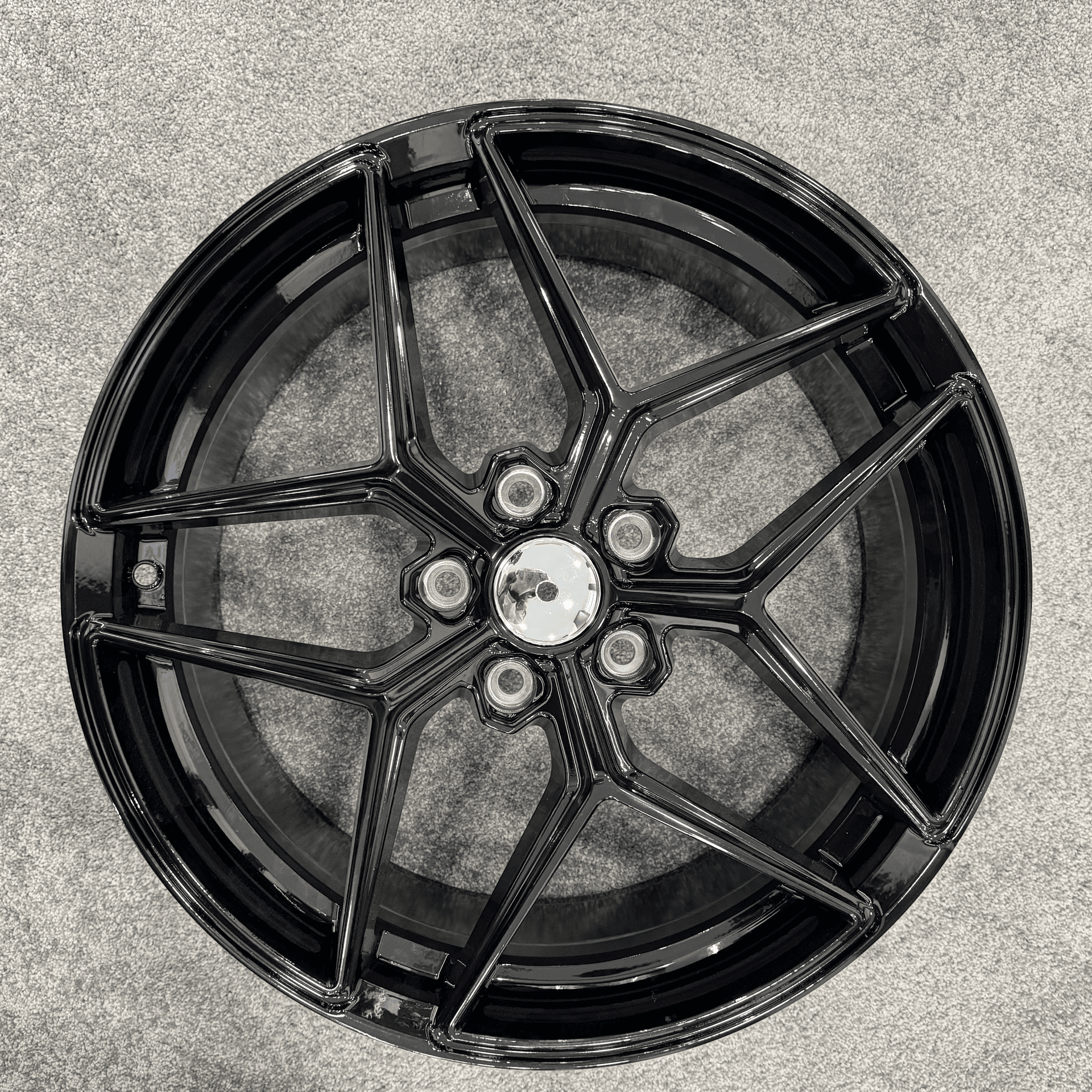 X85608I-CAST alloy wheel